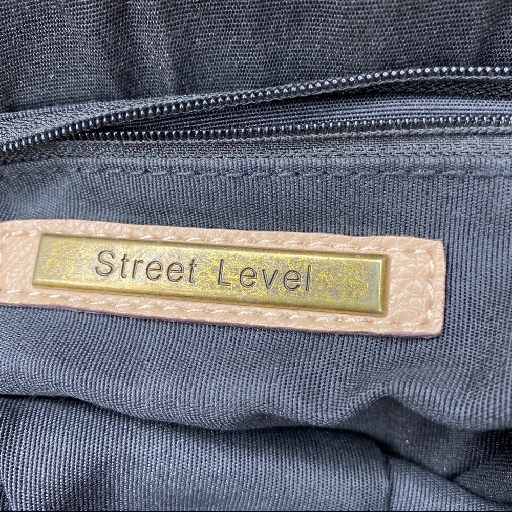 Street level tan handbag - Picture 7 of 11